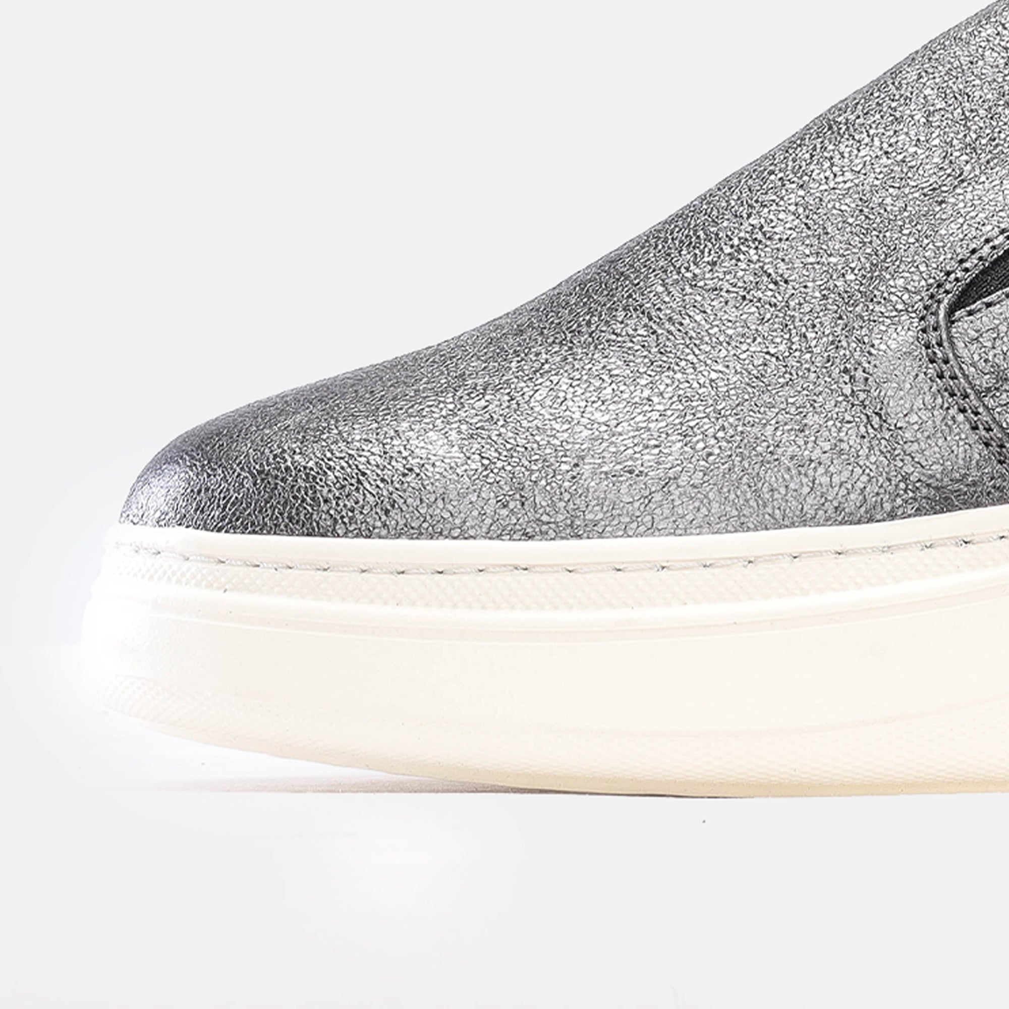Volzak 02 s Silver Leather Mule