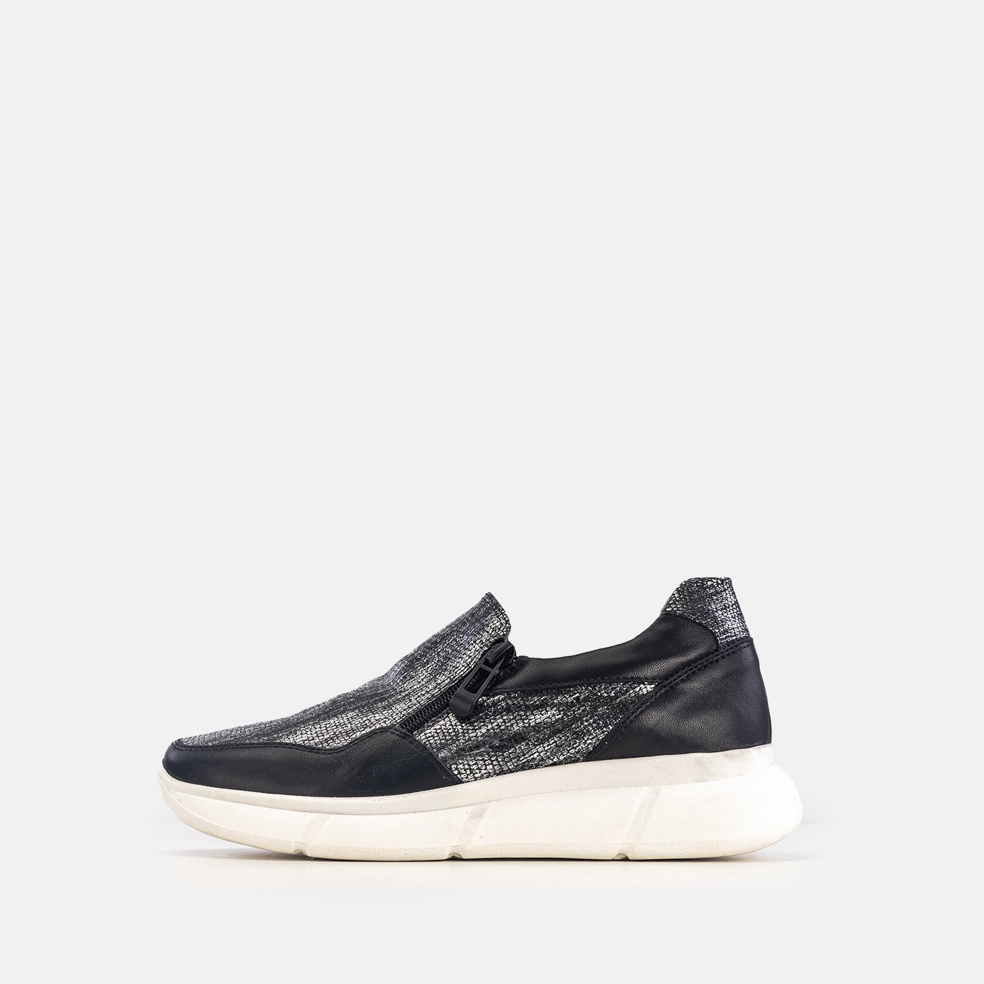 Volzak 178 Black Leather Sneakers