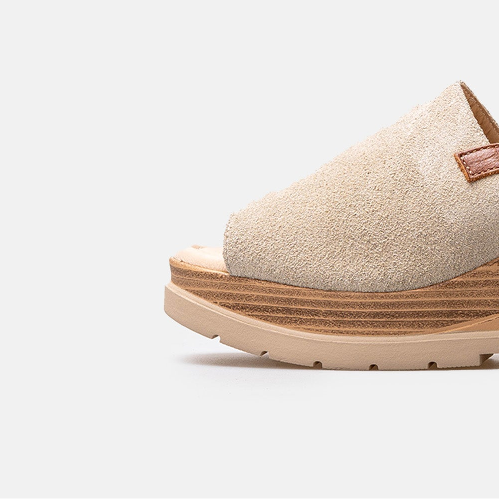Volzak 5010 Suede sandal Beige