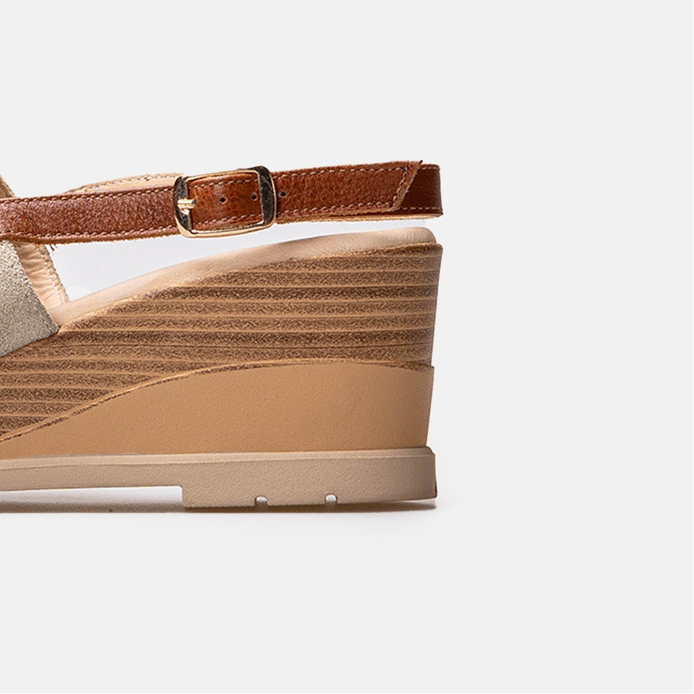 Volzak 5010 Suede sandal Beige