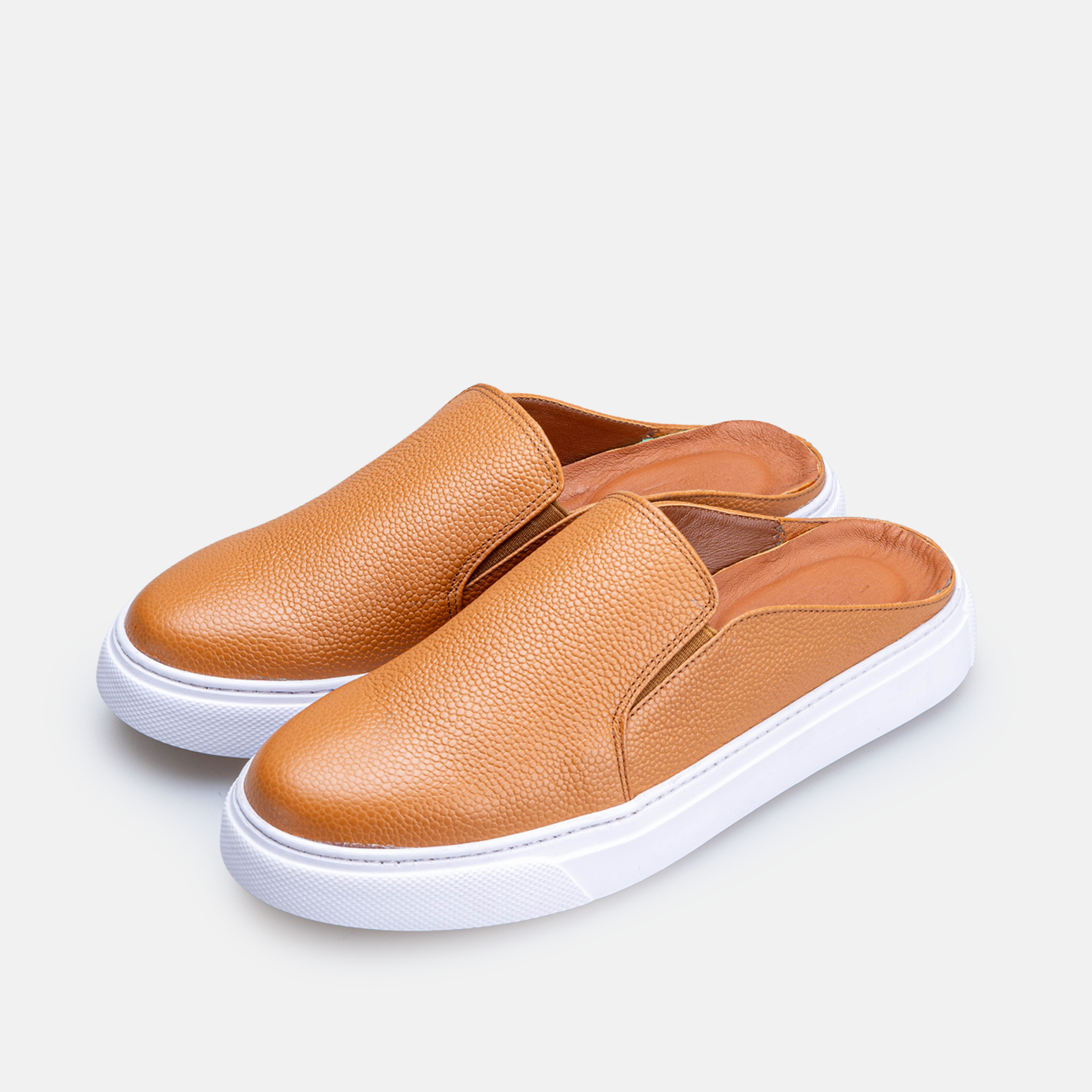 Volzak 301 Mule en cuir Camel