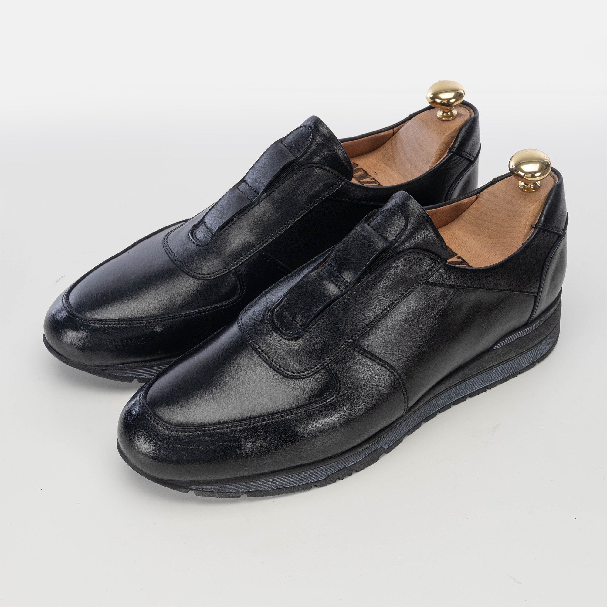 Volzak 5227 Black Leather Sneakers
