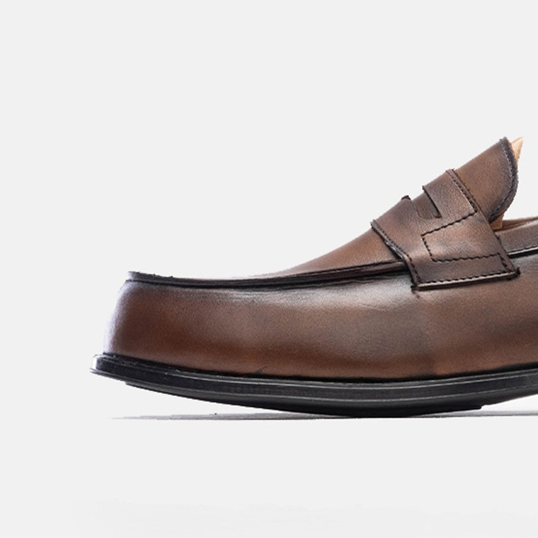 Volzak 5157 Vintage Brown Leather Penny Loafer