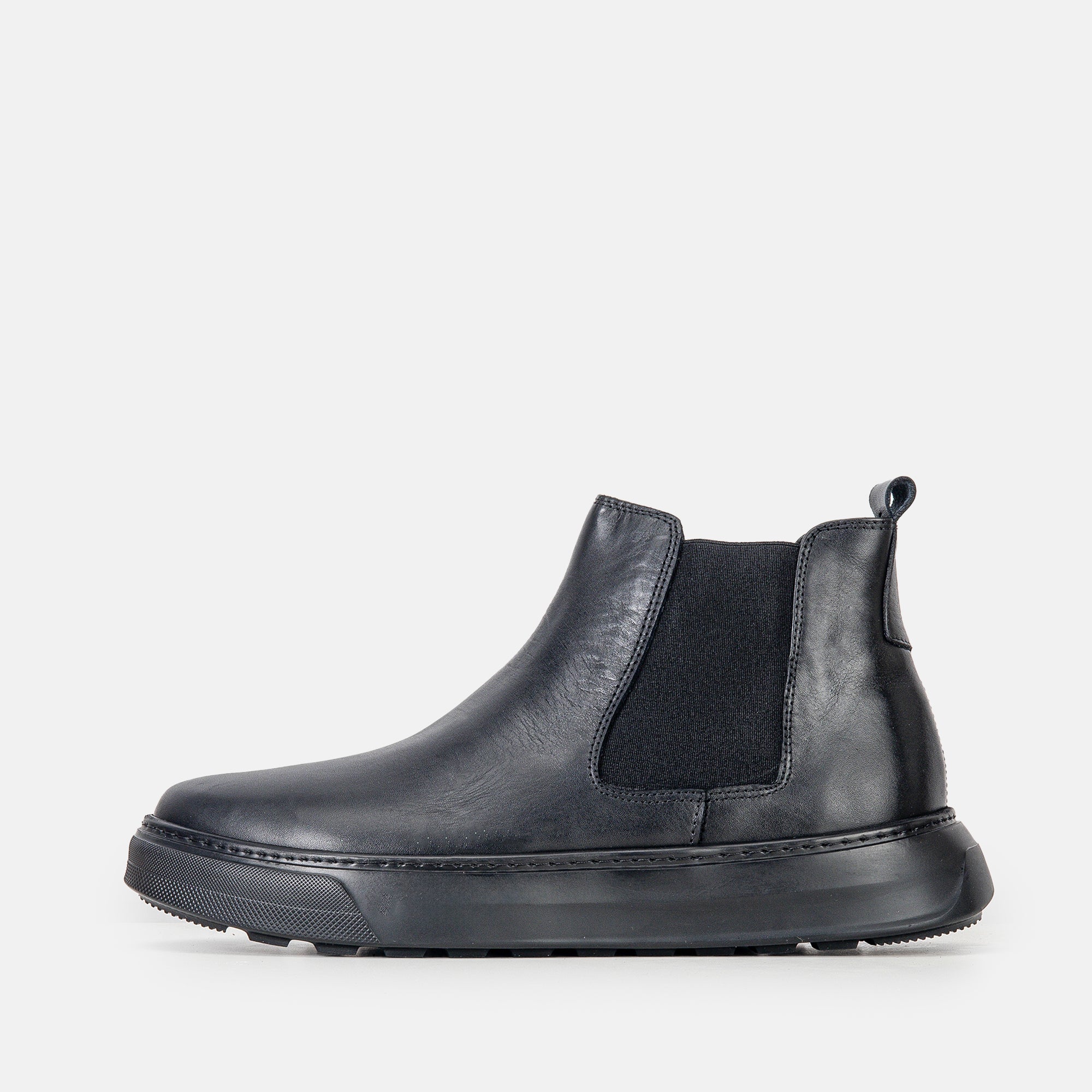 Volzak 2187 Black Leather Ankle Boot