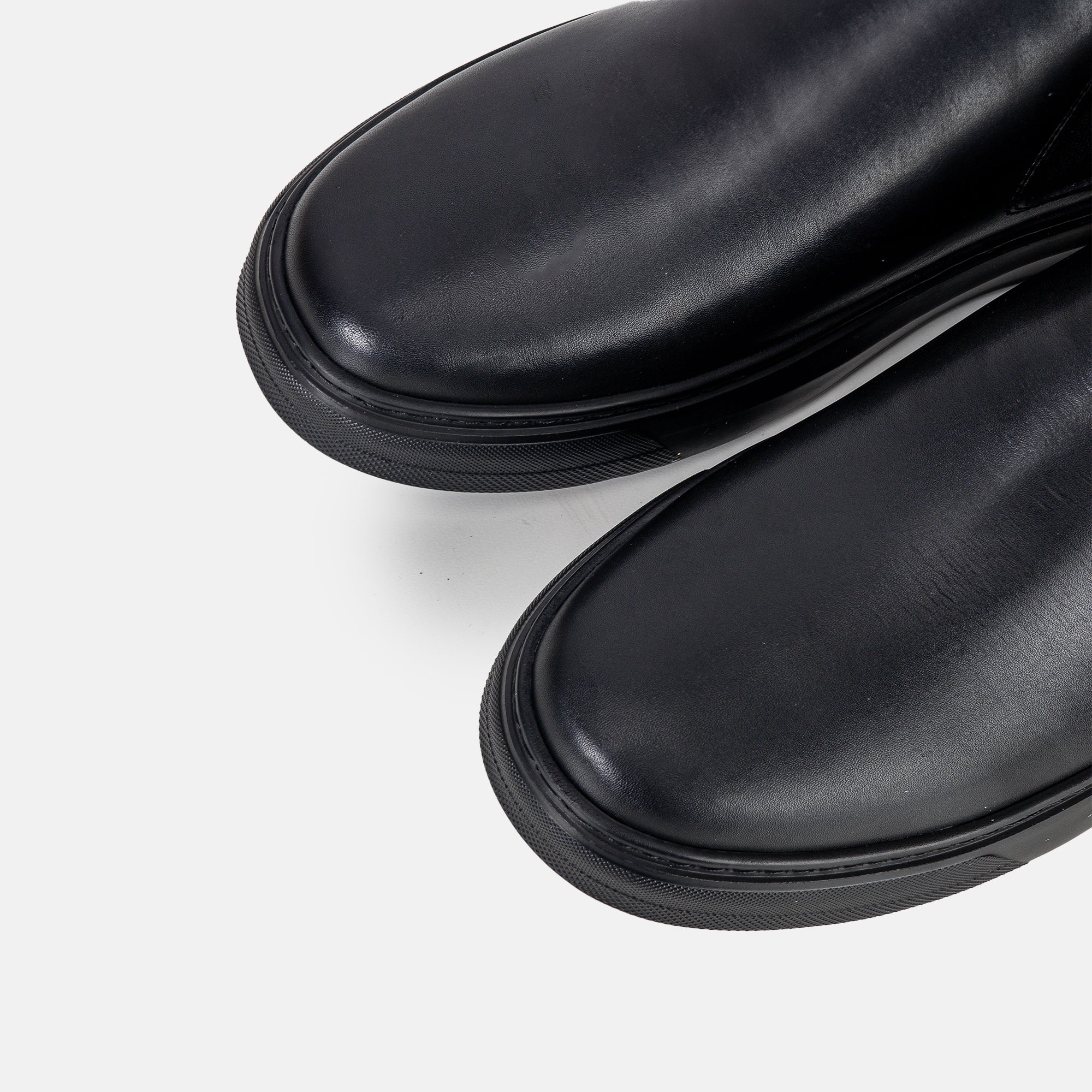 Volzak 2187 Black Leather Ankle Boot