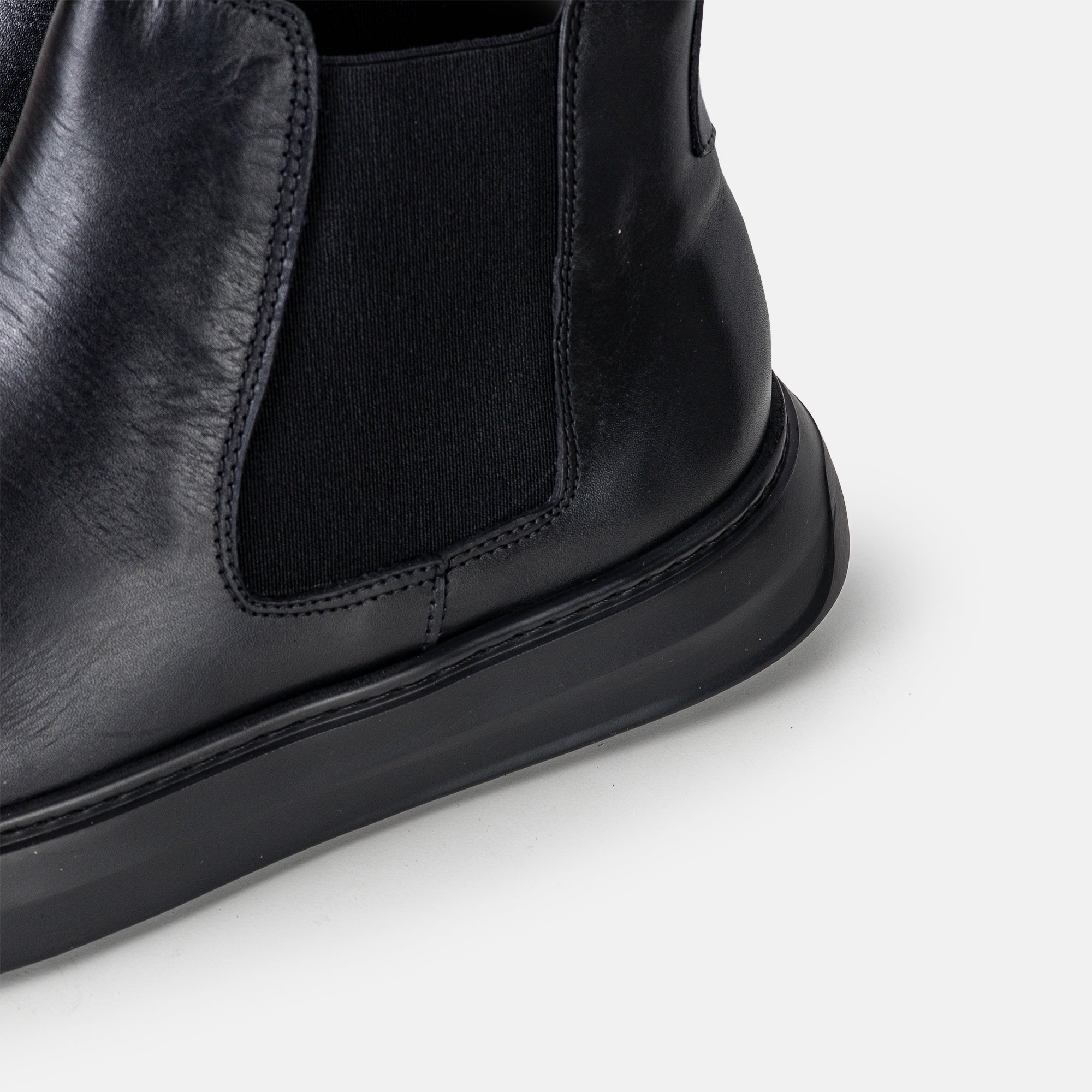 Volzak 2187 Black Leather Ankle Boot
