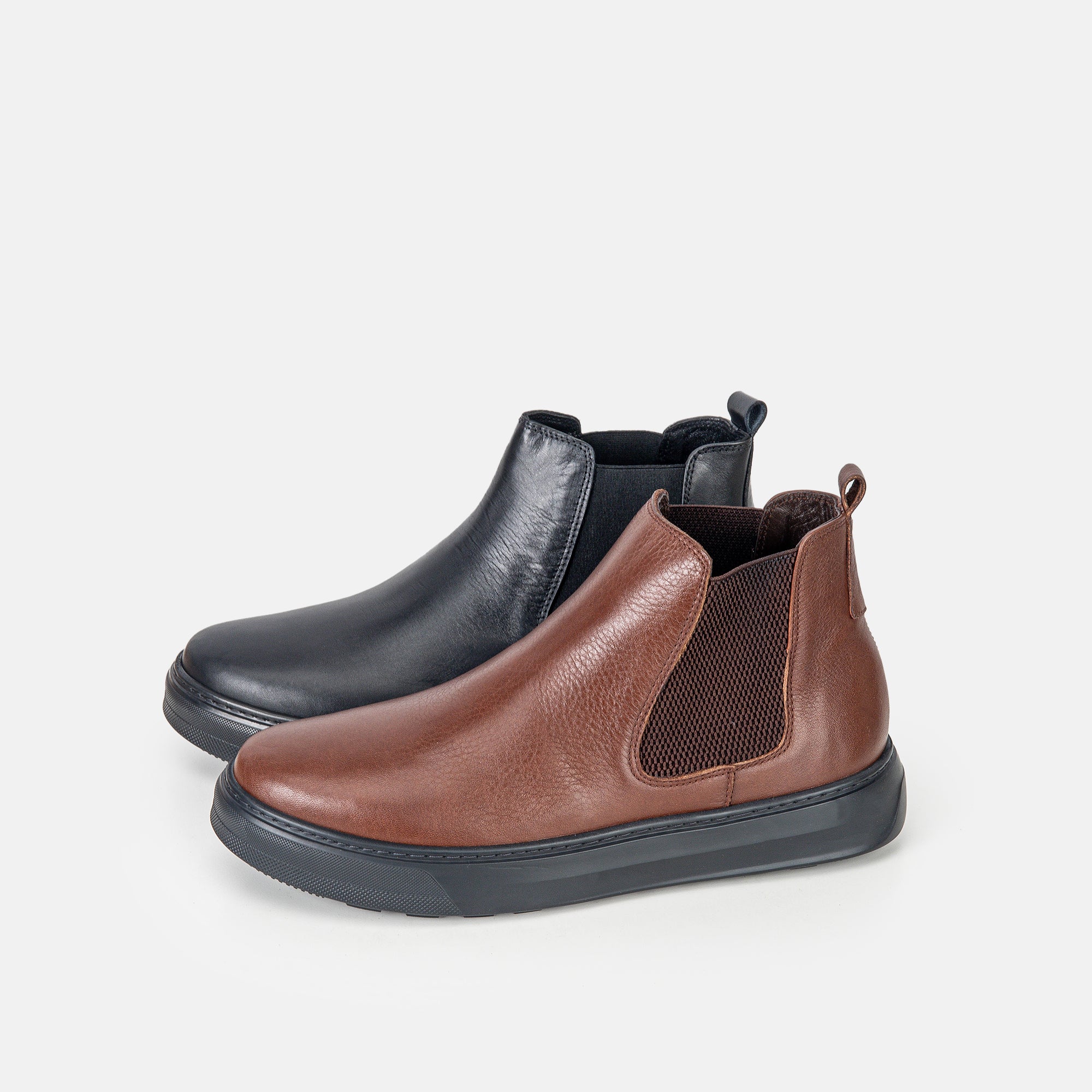 Volzak 2187 Black Leather Ankle Boot