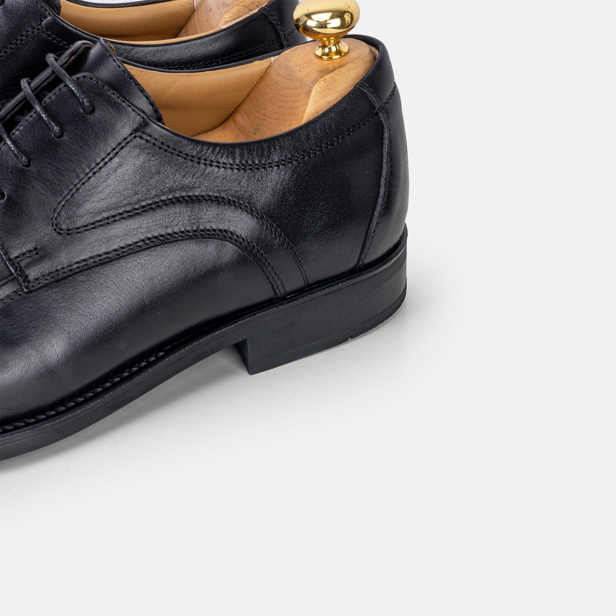 Volzak 1526 Black Leather Shoe