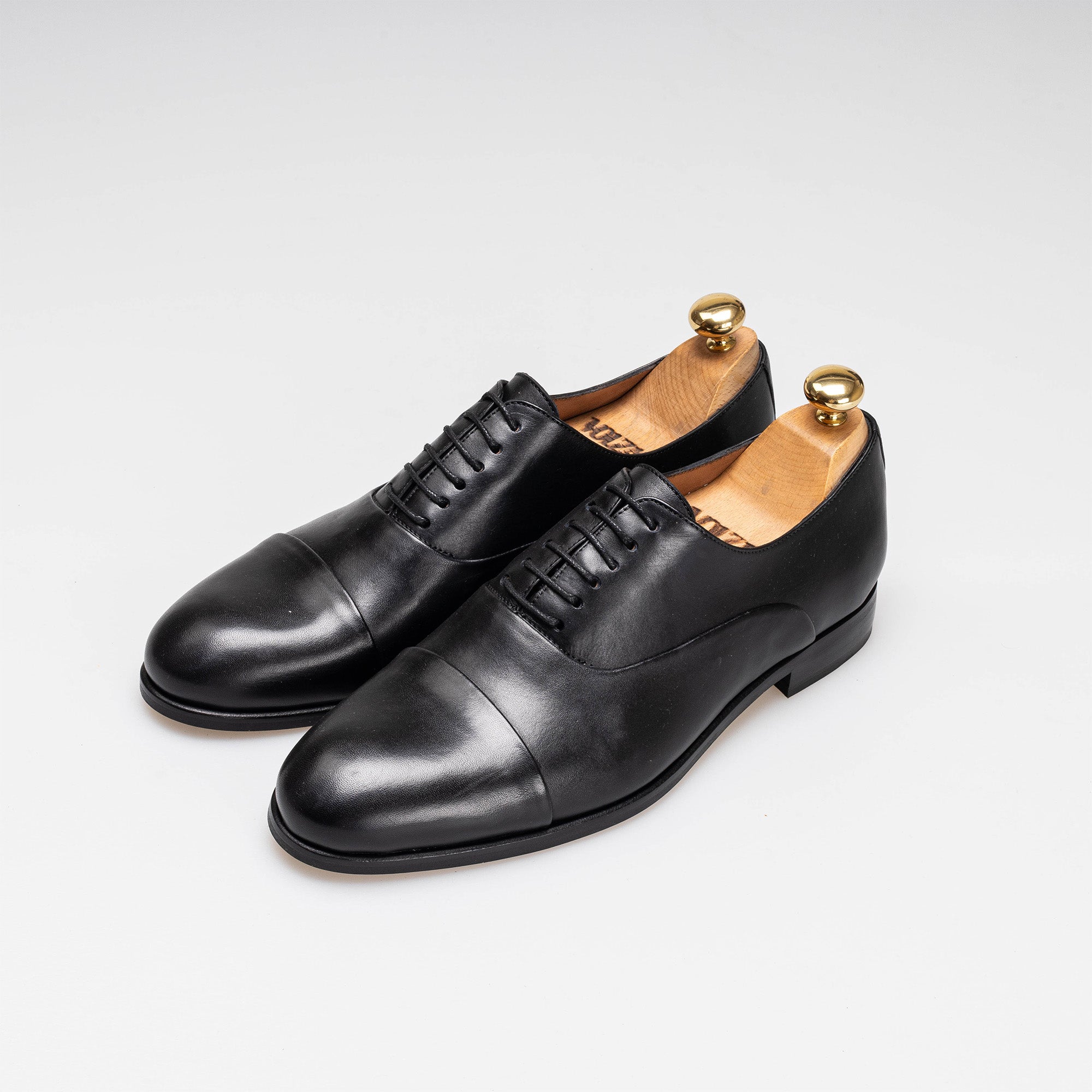 Volzak 5344 leather shoe Black