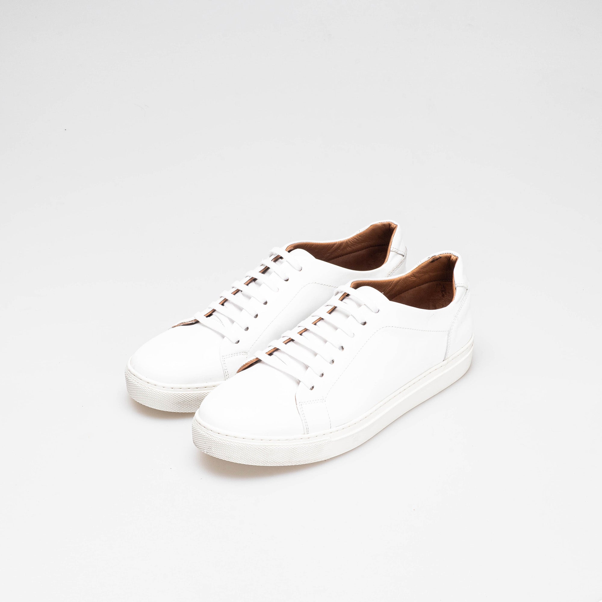 Volzak 5334 leather sneaker White