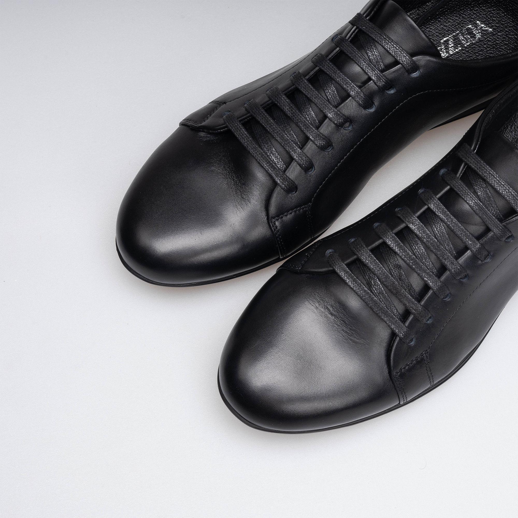 Volzak 5404 leather shoe Black