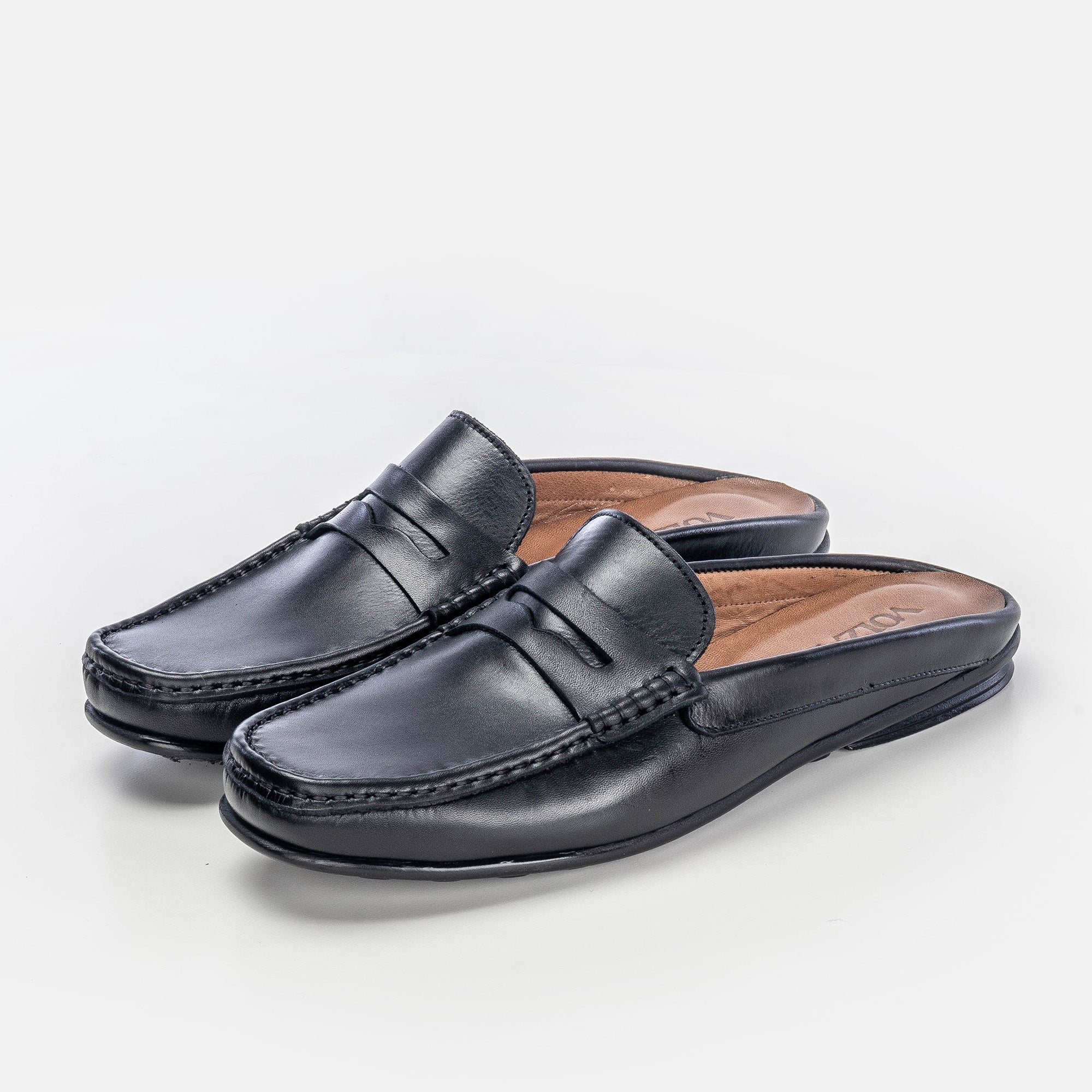 Volzak 5175 Black Leather Mule