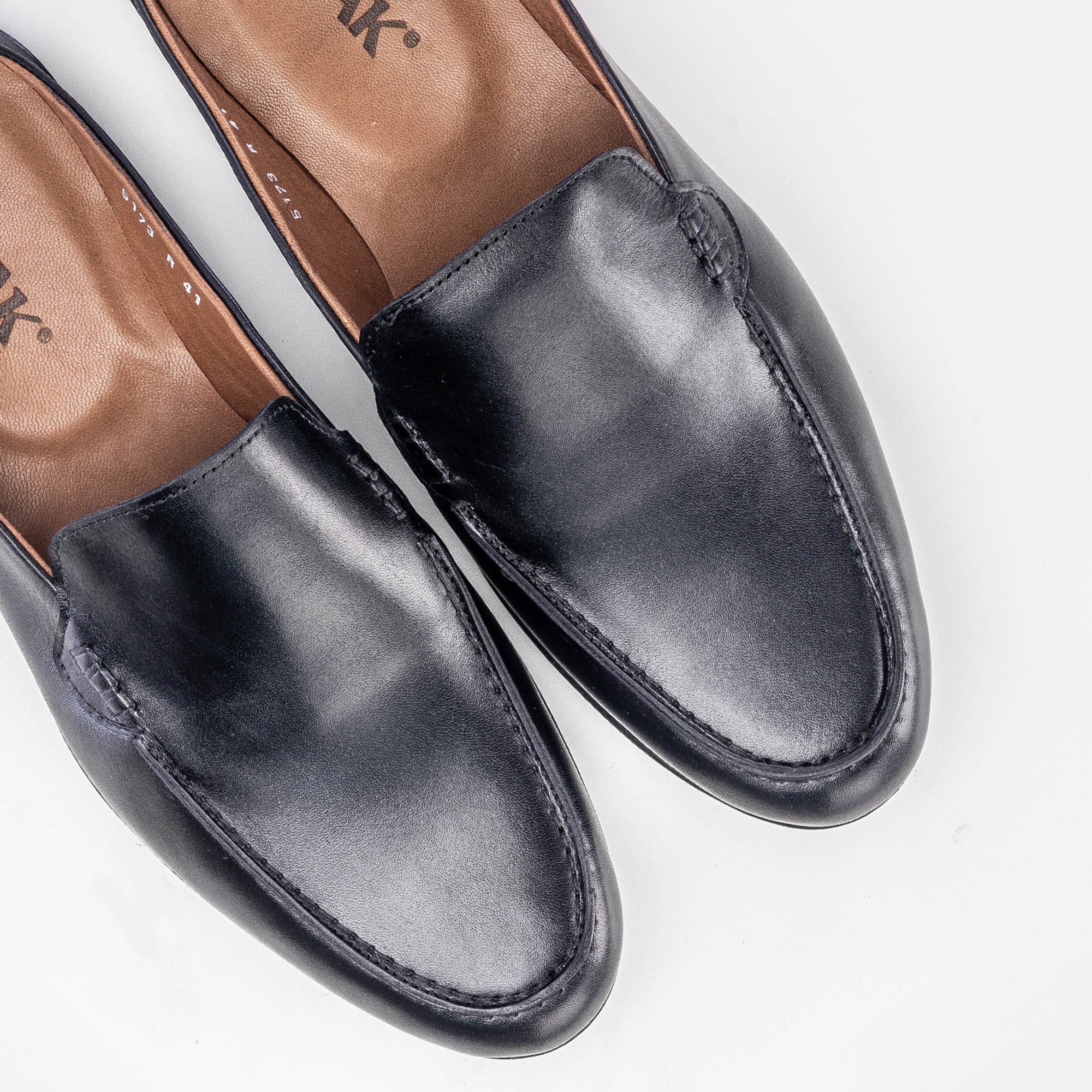 Volzak 5173 Black Leather Mule