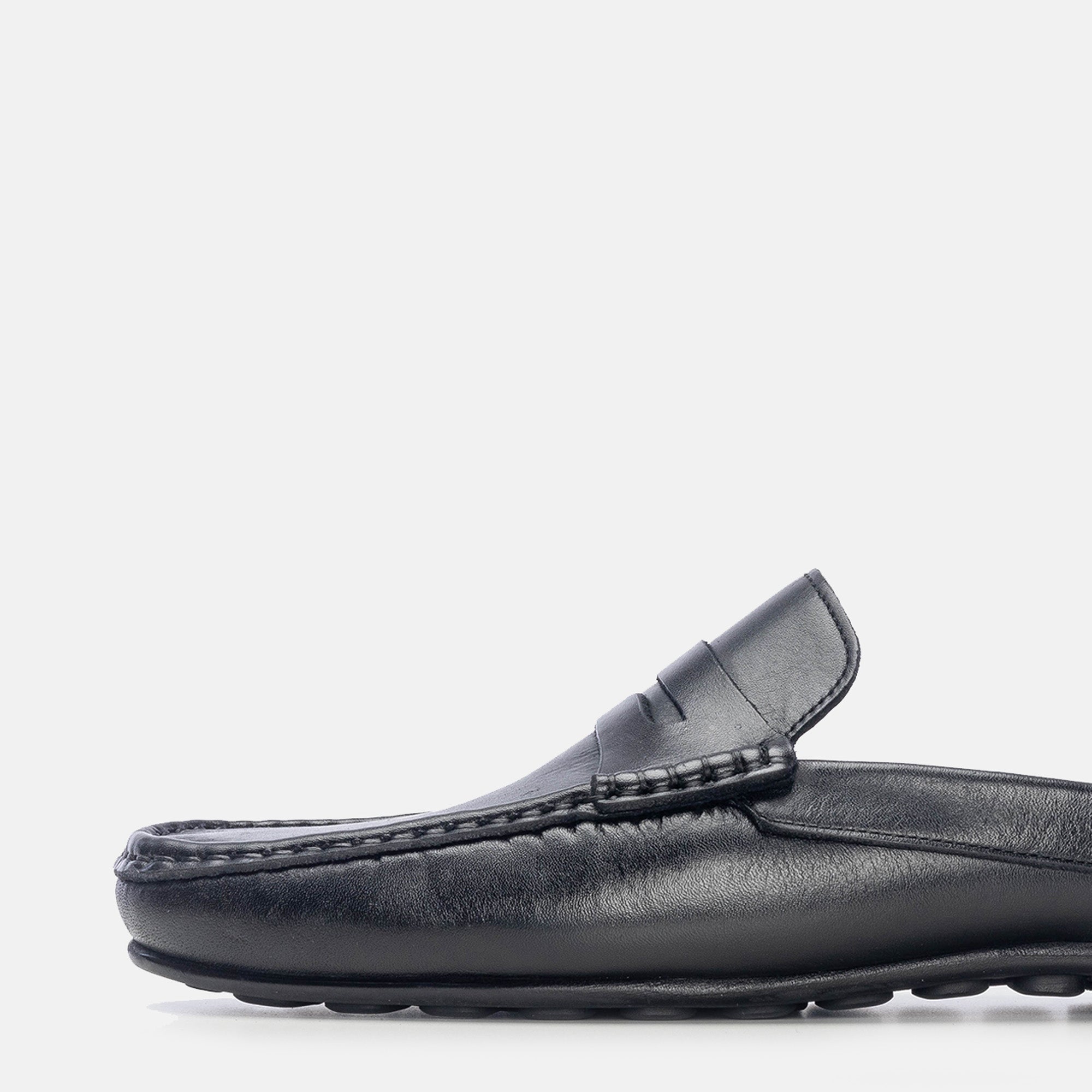 Volzak 5175 Black Leather Mule