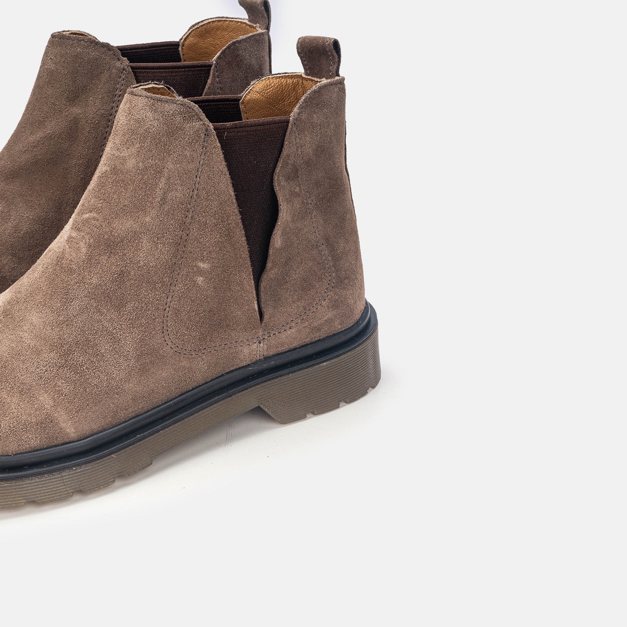 Volzak 109 Taupe Suede Ankle Boot
