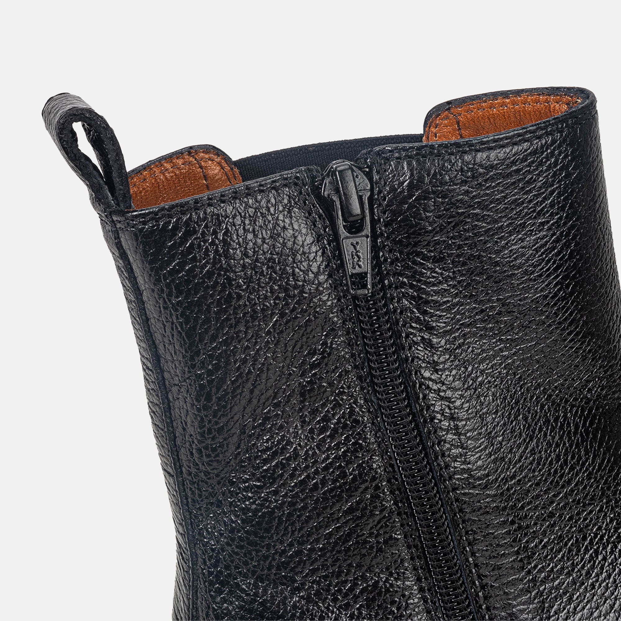 Volzak 7301 Black Grained Leather Ankle Boot