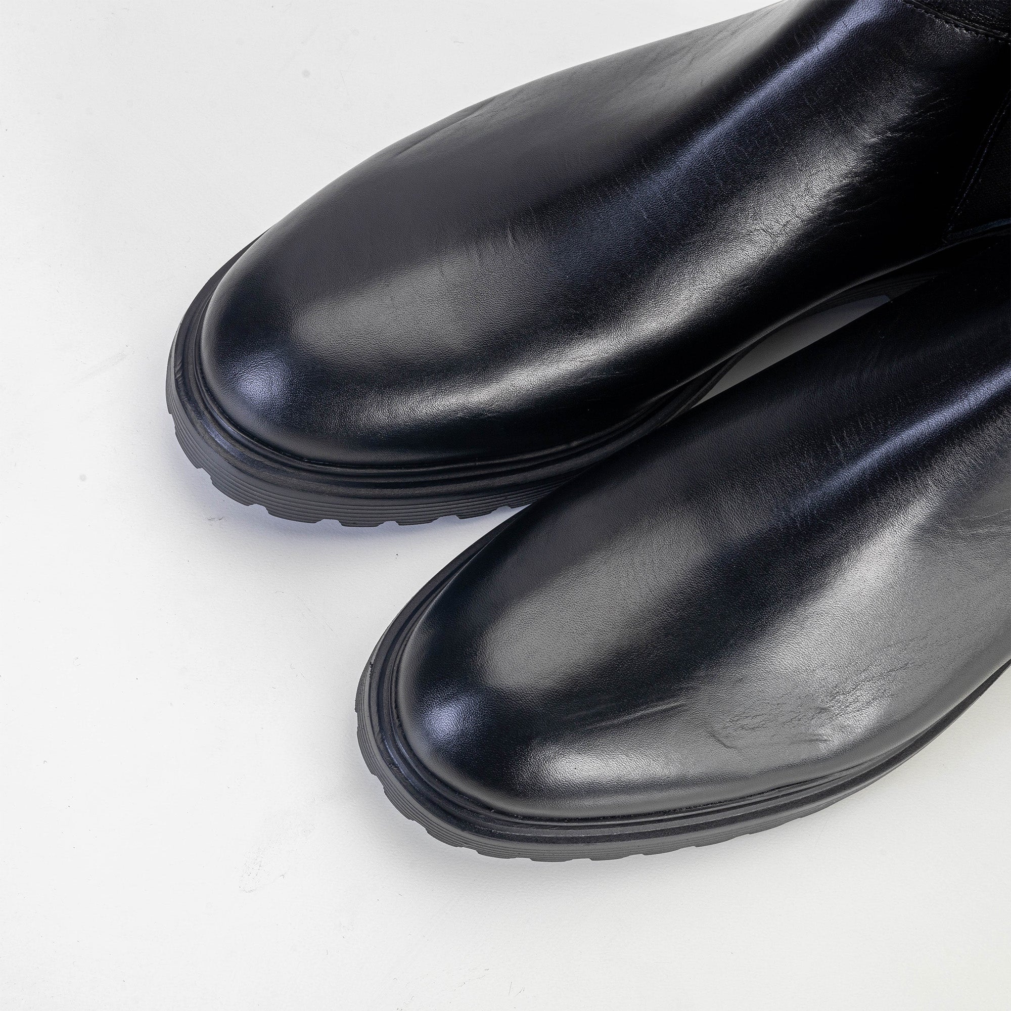 Volzak 0604 Black Leather Ankle Boot