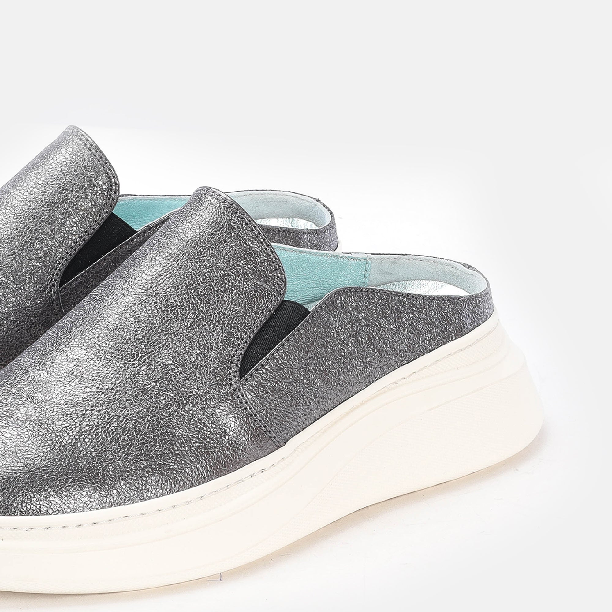 Volzak 02 s Silver Leather Mule