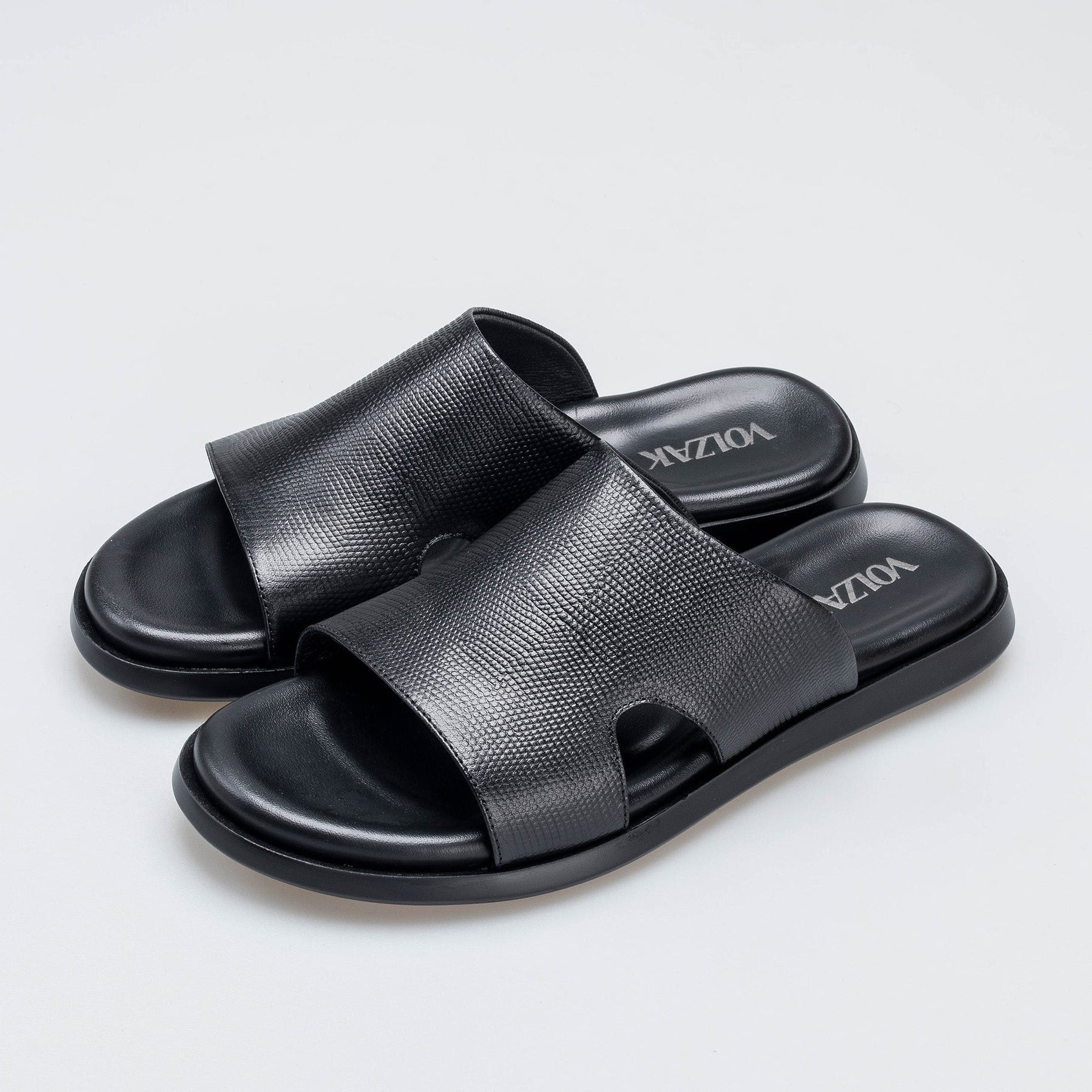 Volzak 5408 Black Leather Sandal