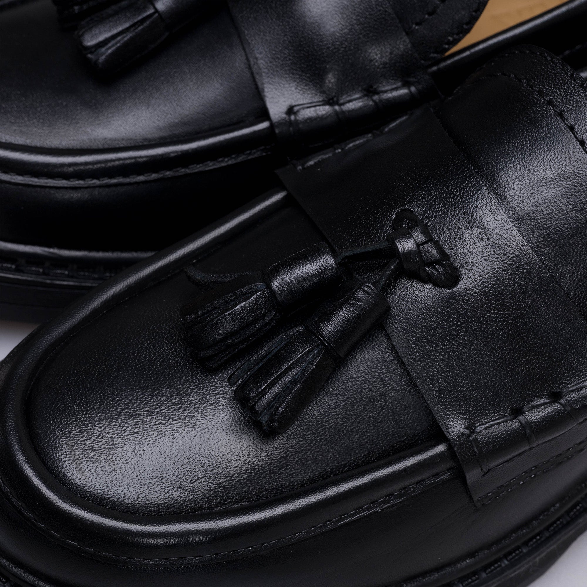 Volzak 6175 Black Leather Shoe