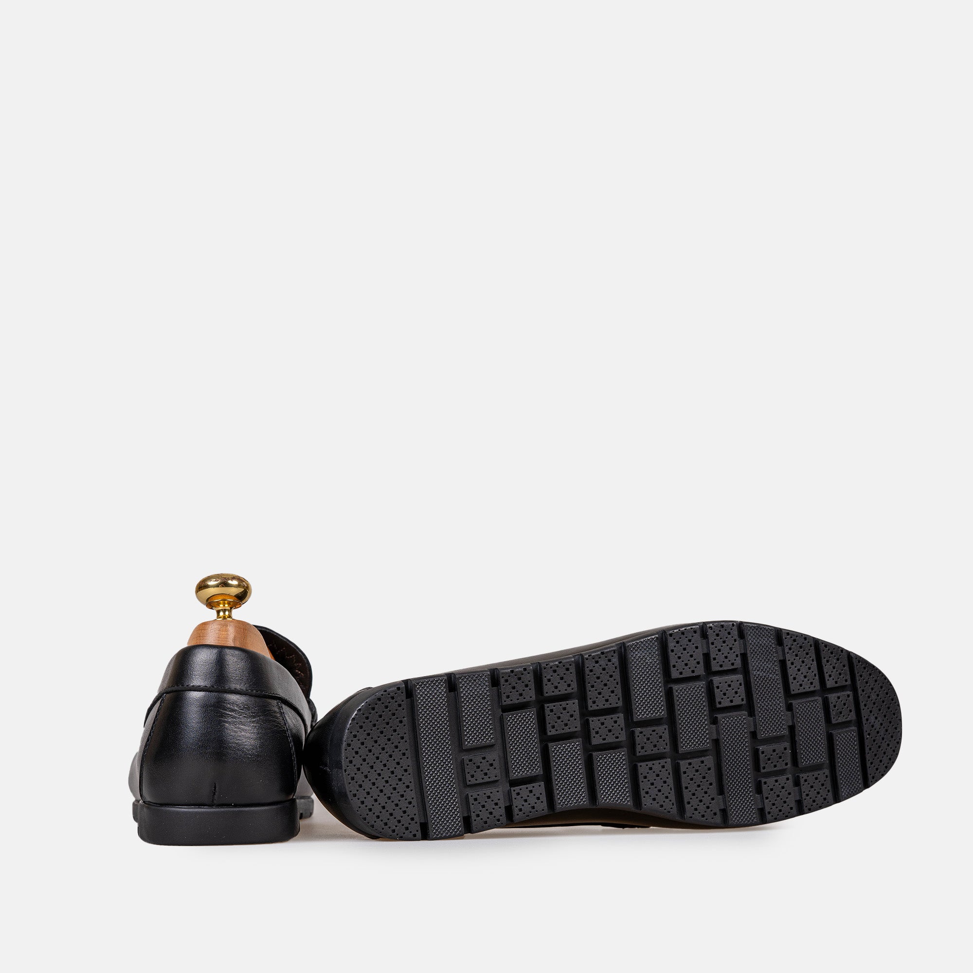Volzak 0100 Black Leather Moccasin