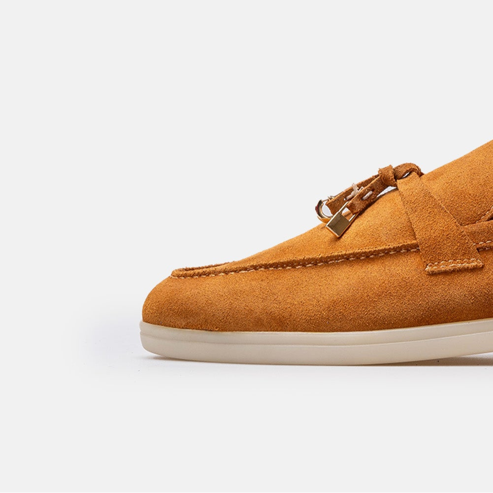 Volzak 32 Camel Suede Shoe
