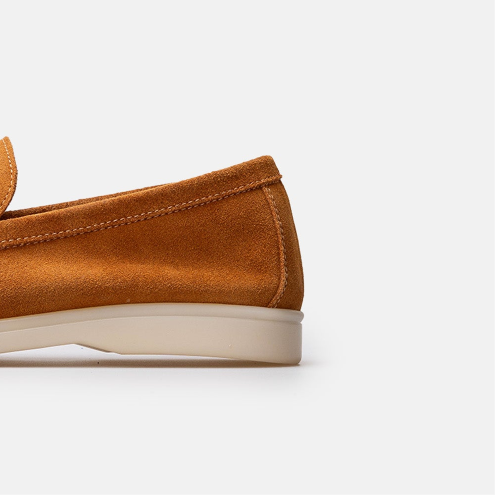 Volzak 32 Camel Suede Shoe