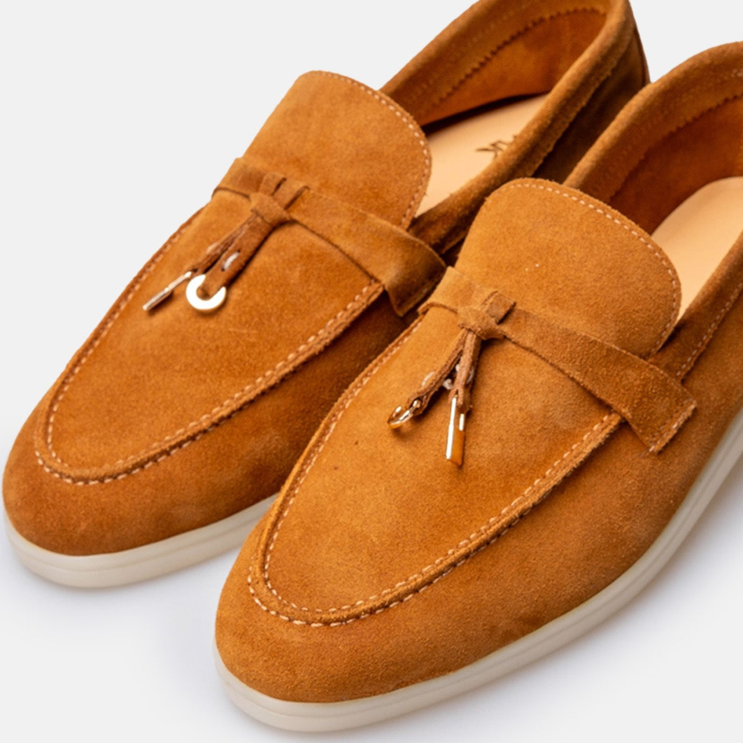 Volzak 32 Camel Suede Shoe