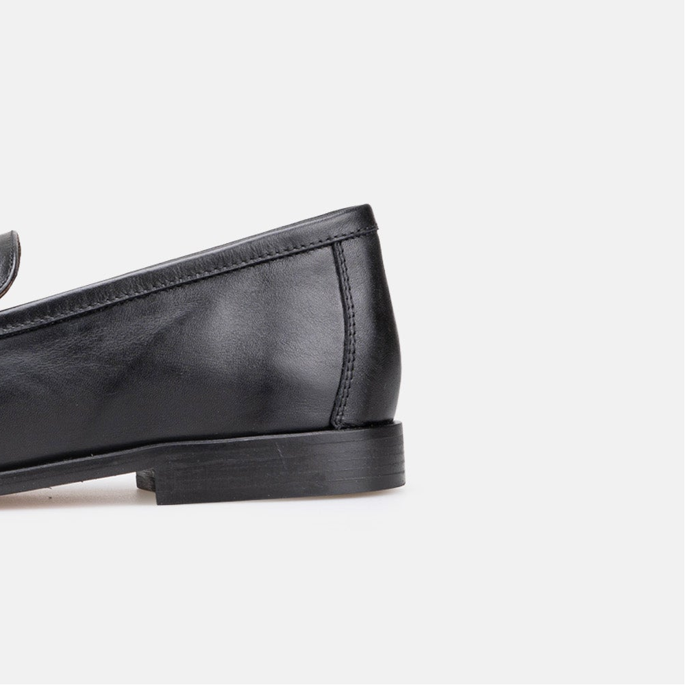 Volzak 128 Chaussure en cuir Noir