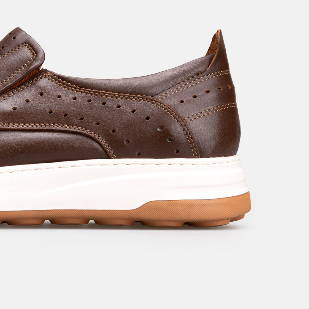 Volzak 3072 Camel leather sneaker