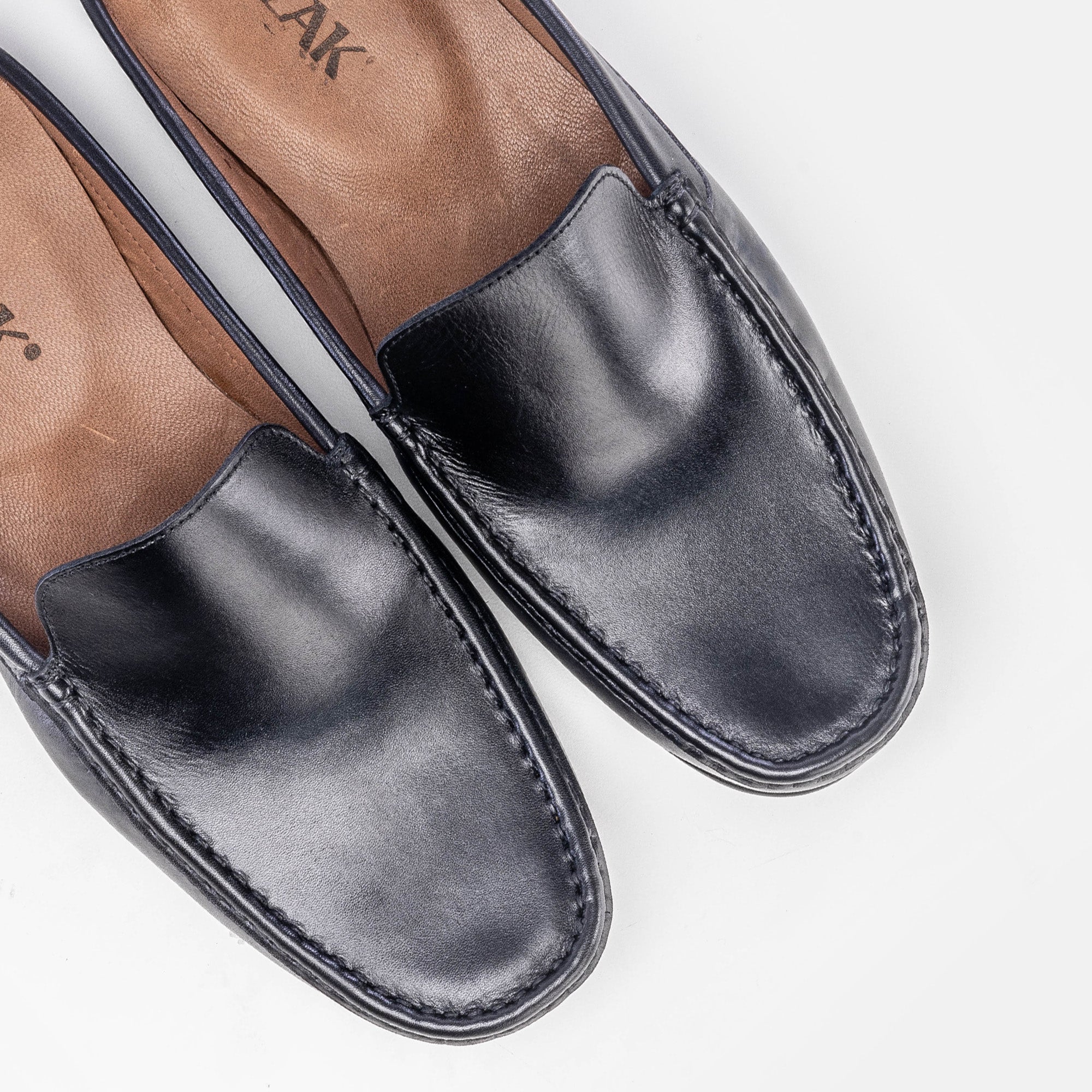 Volzak 5171 Black Leather Mule