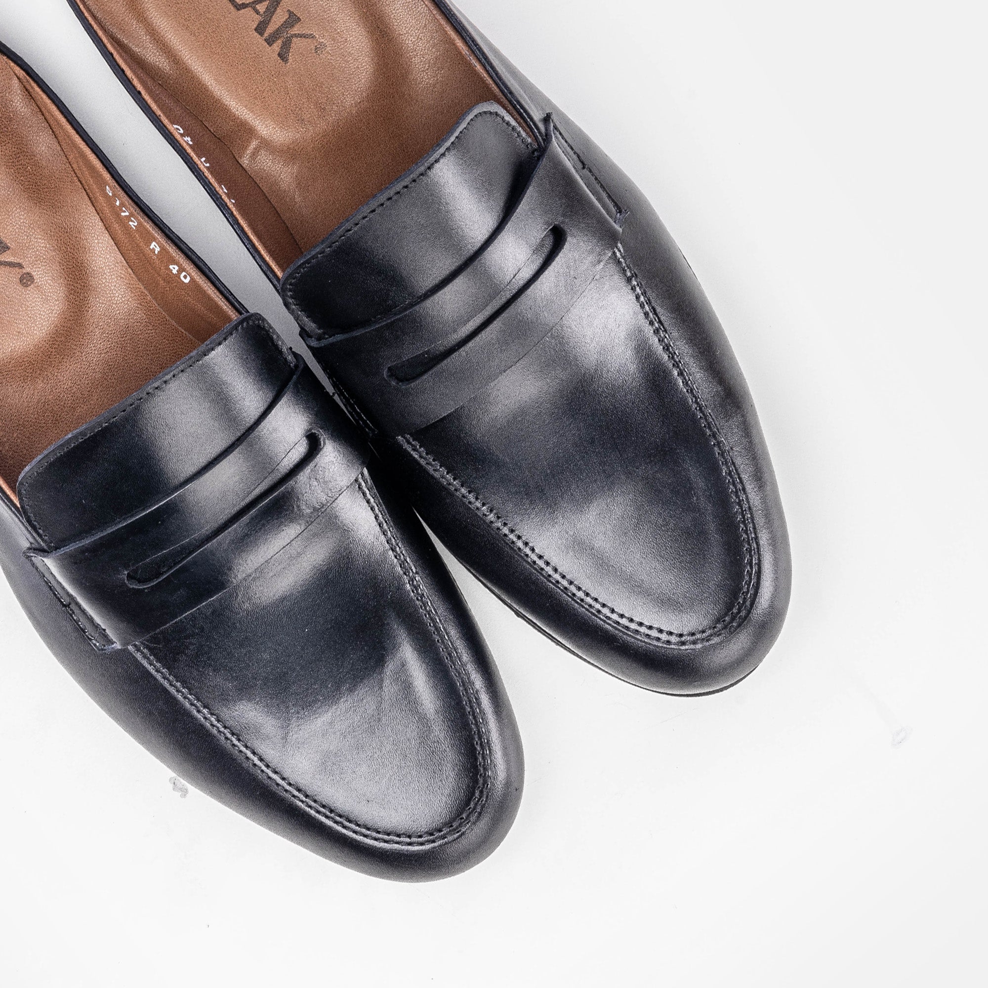 Volzak 5172 Black Leather Mule