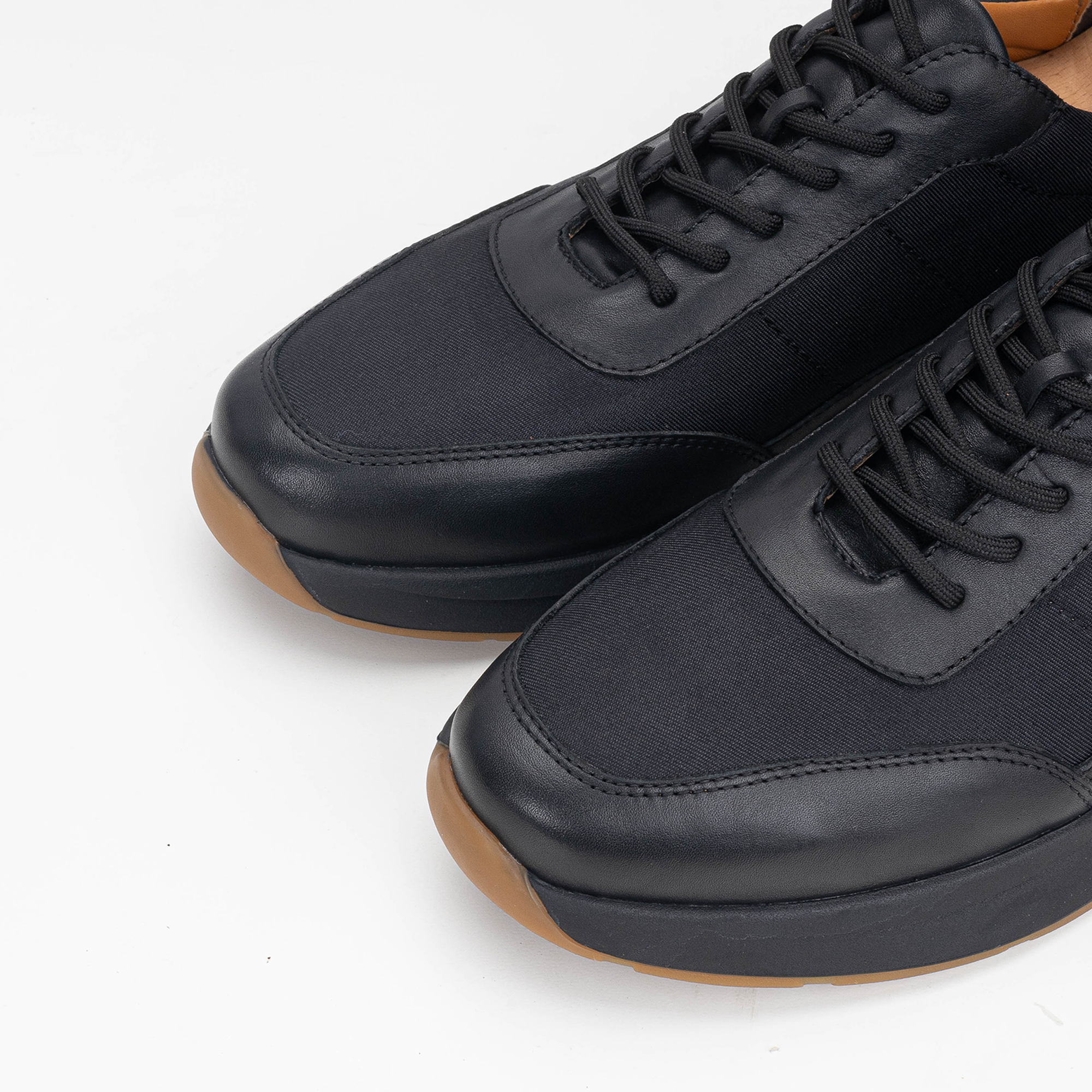 Volzak 3039 Black Leather Sneakers