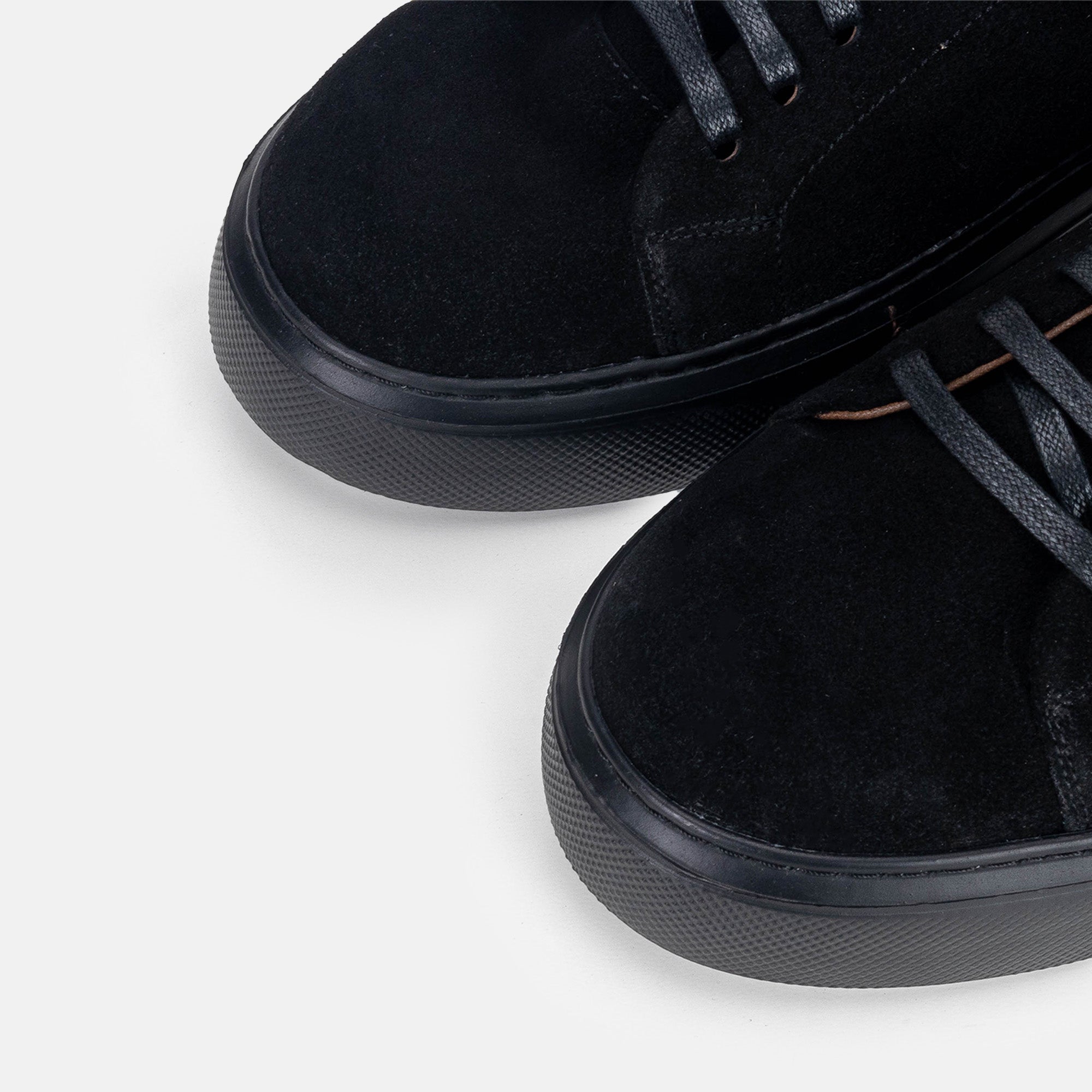 Volzak 5300 suede sneaker Black
