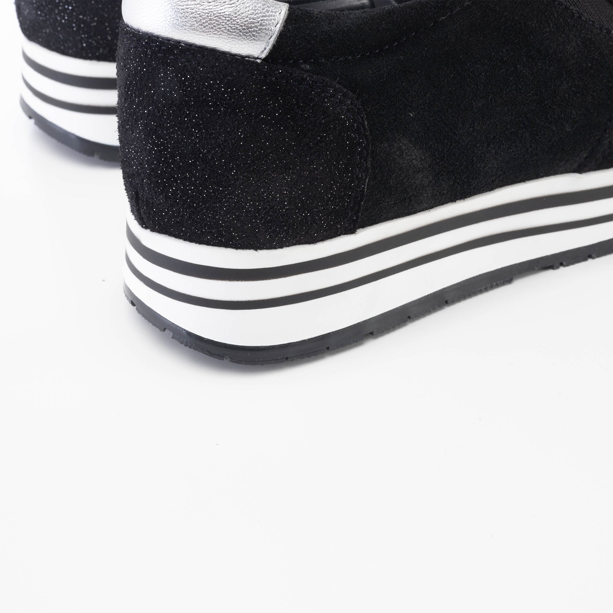 Volzak 144 Suede sneaker Black