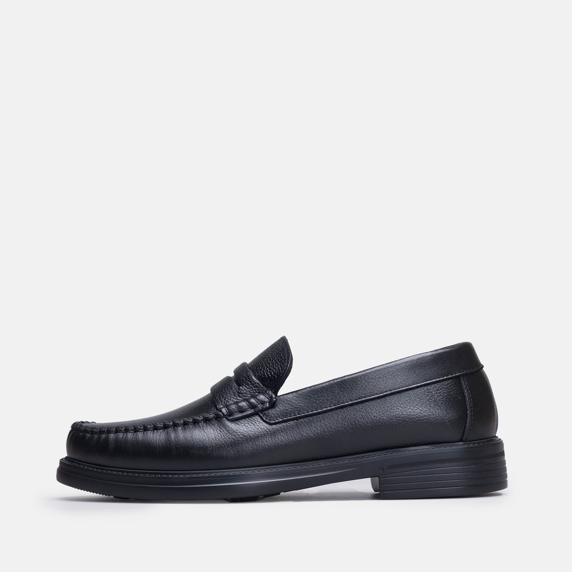 Volzak 010 Black Leather Shoe