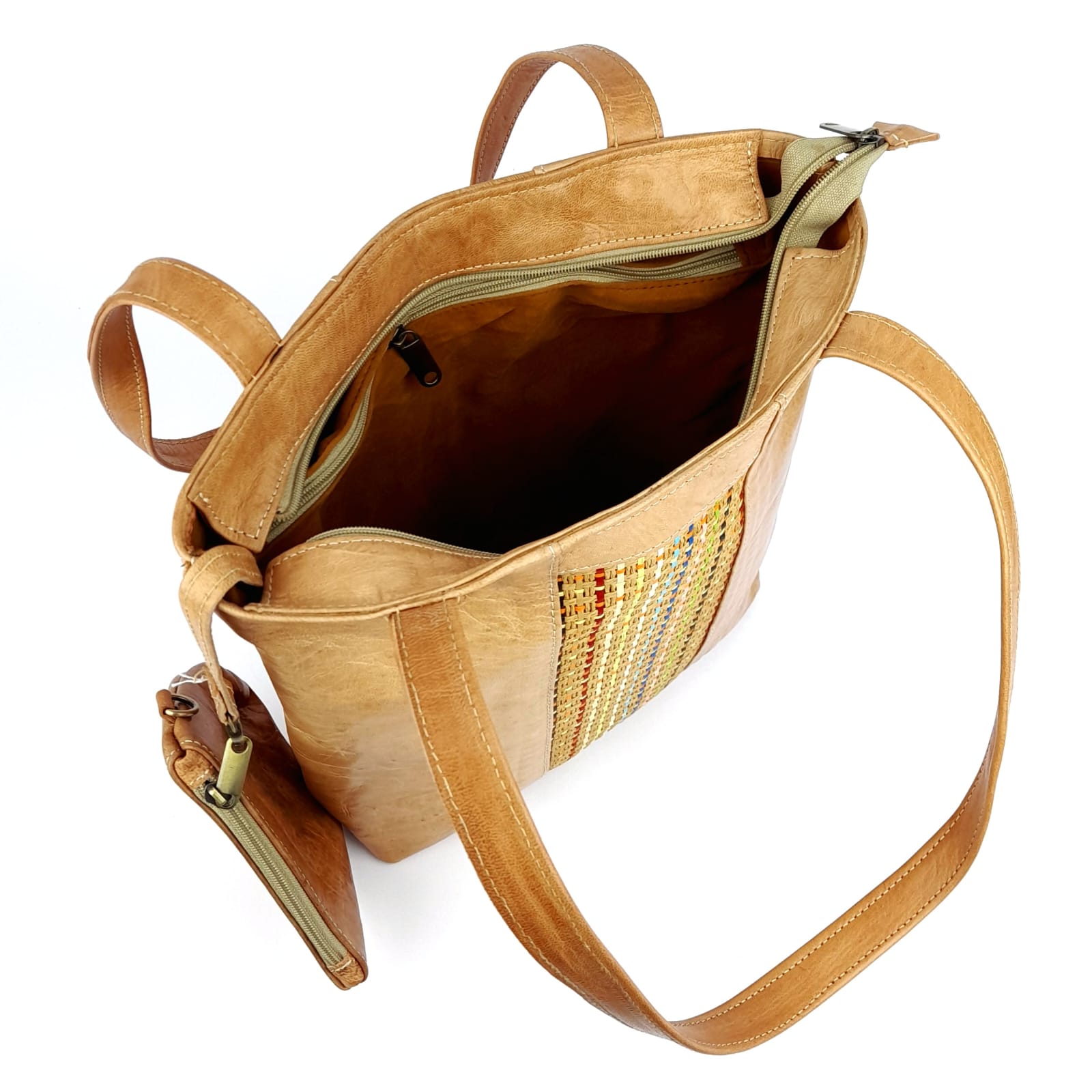 AR68 traditional Leather Handbag Sand