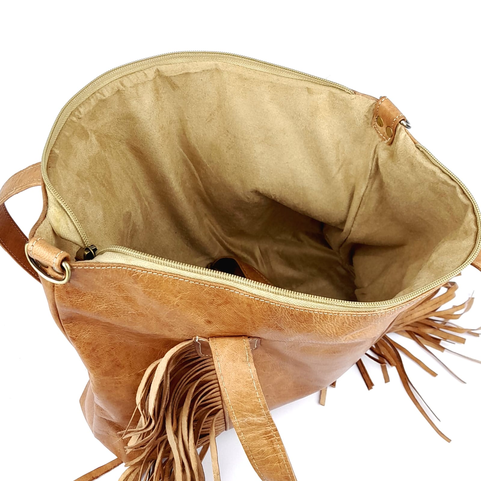 D36 traditional Leather Handbag Sand
